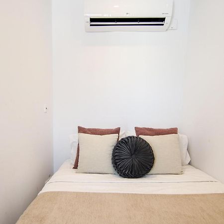 Ferienwohnung Phaedrus Living - Seaside Luxury Flat Harbour 108 Paphos Exterior foto