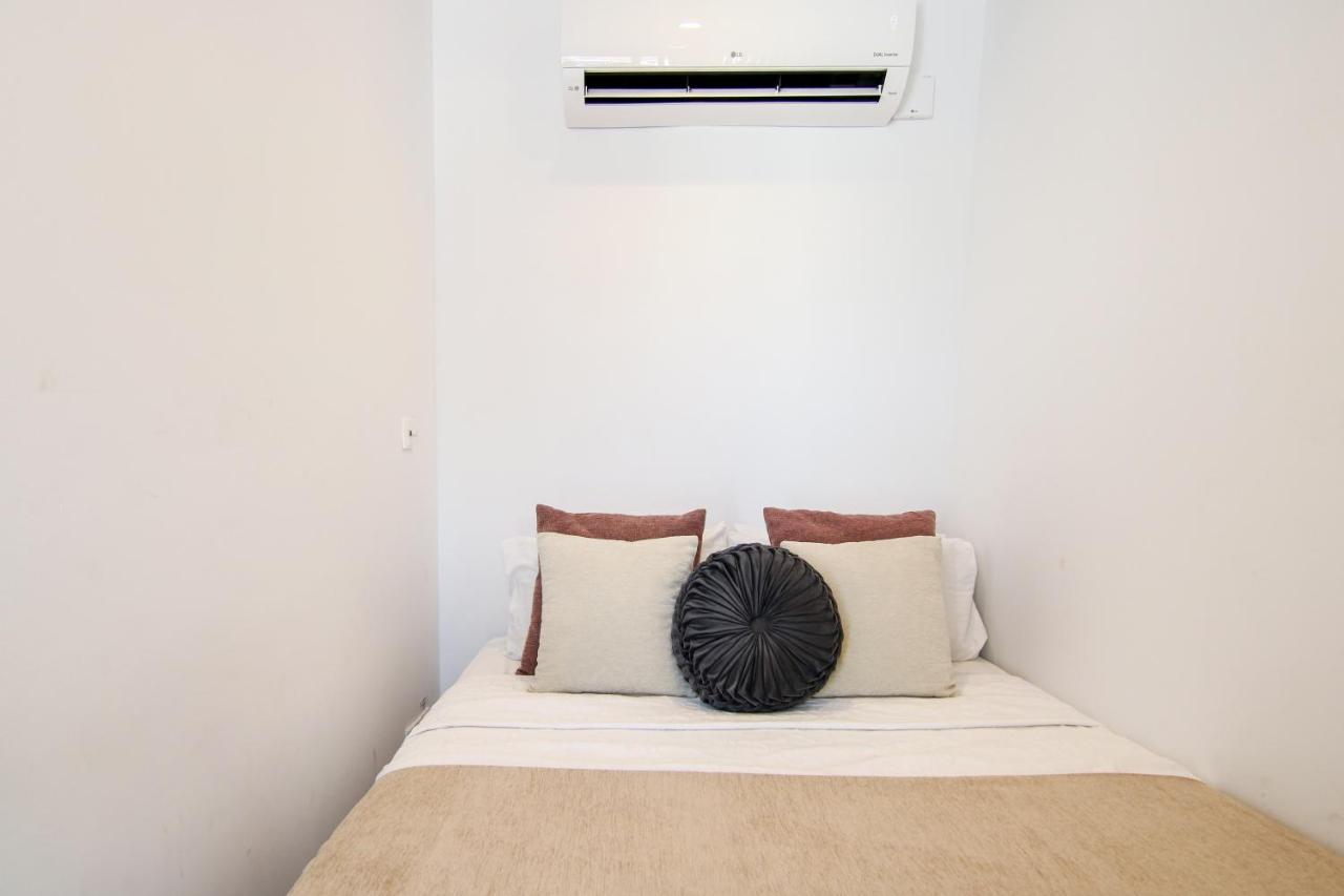 Ferienwohnung Phaedrus Living - Seaside Luxury Flat Harbour 108 Paphos Exterior foto